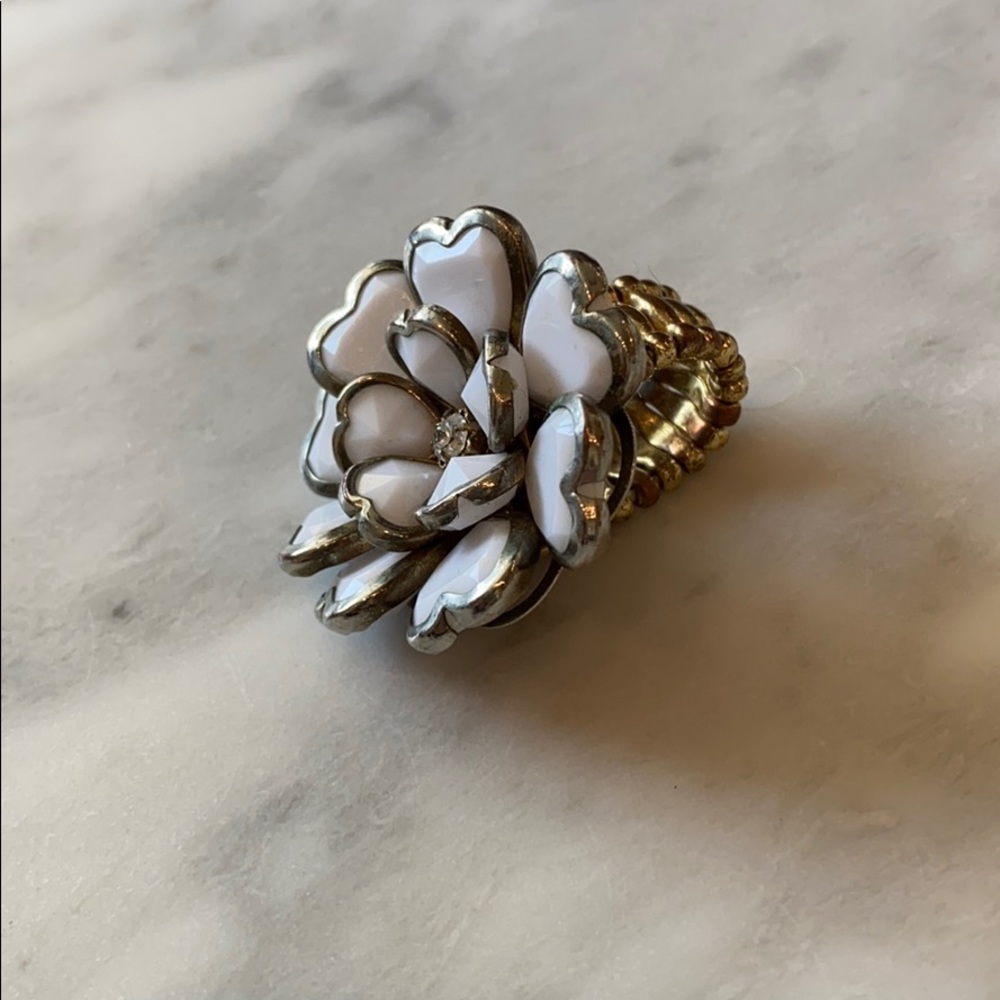 Flower statement ring